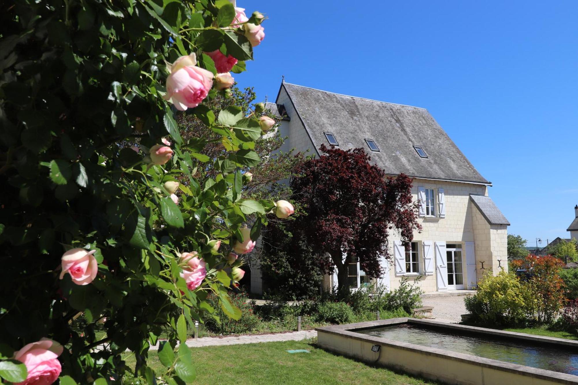 La Dixmeresse Hotel Restigne Exterior photo