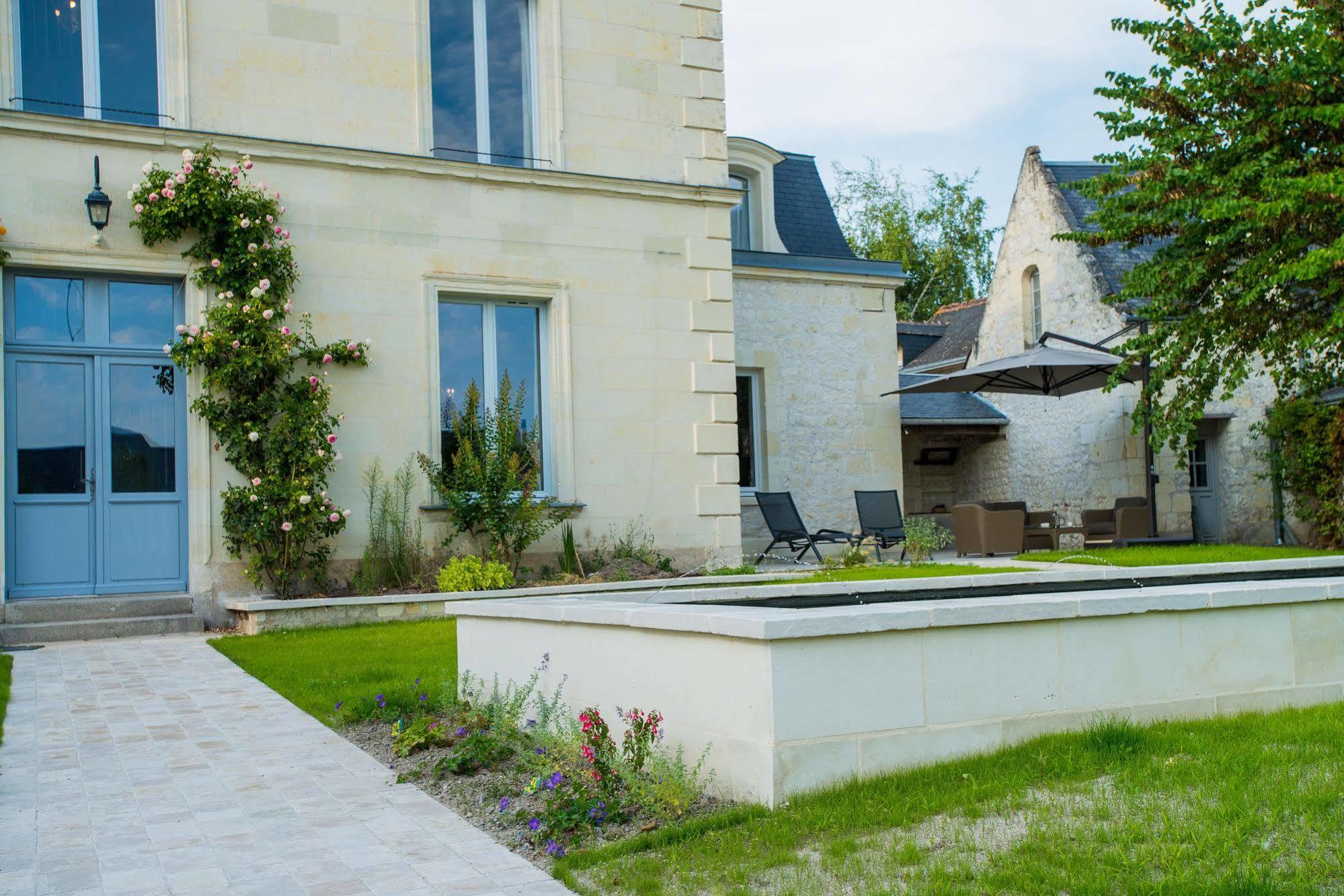 La Dixmeresse Restigne Exterior photo